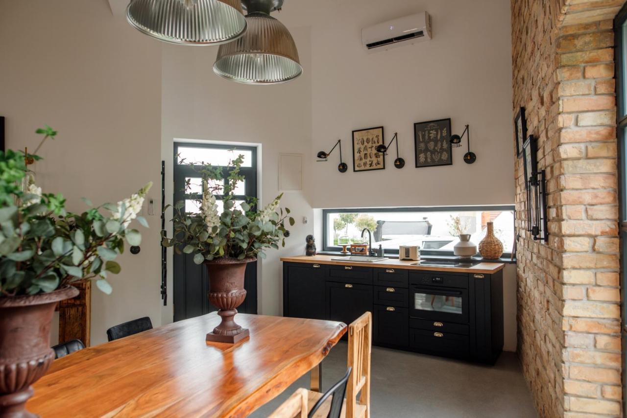 Aparthotel Loftlakasom**** Veszprém Exteriér fotografie